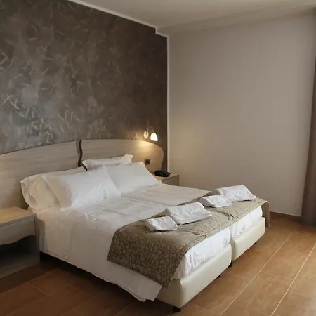 Monte San Giovanni-nebrodi 3*