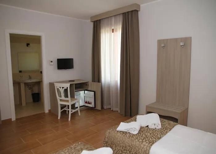 Monte San Giovanni-nebrodi Hotel